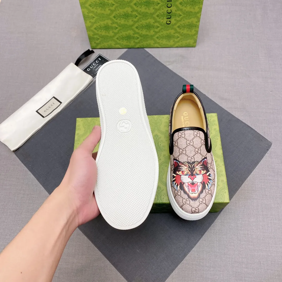 p360 The official website synchronizes the 1:1 replica🇮🇹🇮🇹"GUCCI"🔍🔍for sale at the men's 2025 counter simultaneously, 1:1 large G font, high-end 3D pattern, fashionable and casual, comfortable and breathable personality, the first choice for trendy men, imported sheepskin lining, comfortable, breathable and fashionable Trendy, a must-have for trendy men, soles: Original soles specially provided by the original factory, exclusive movable molded soles are super comfortable, original factory goods, 🔍🔍high quality, you can enter and leave the counter at will, 38-44, (45 can be customized, non-returnable or exchangeable) available from stock, you deserve it No. 005
